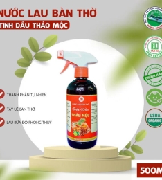 Nước Lau Bàn Thờ Tinh Dầu Thảo Mộc 500ml (Cái)